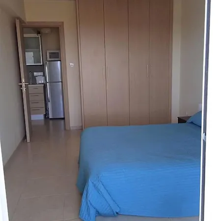 Cosy One Bedroom Apartment With Communal Pool Apartamento